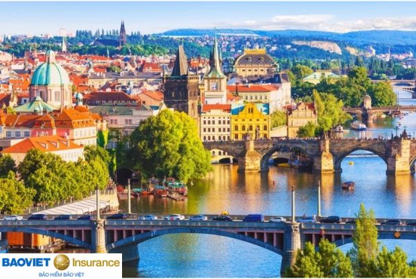 Yêu cầu bảo hiểm du lịch Schengen